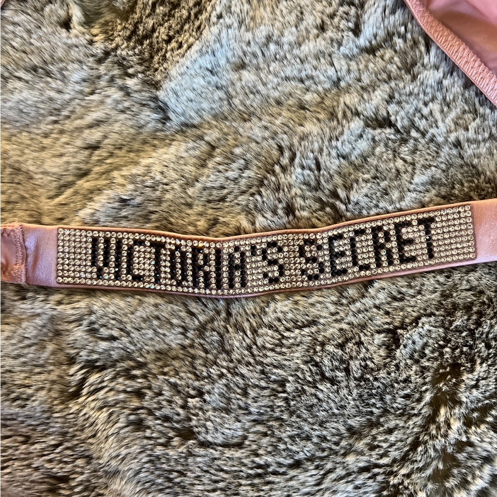 Victoria’s Secret Brazilian Bling Panty💕 - Picture 6 of 11